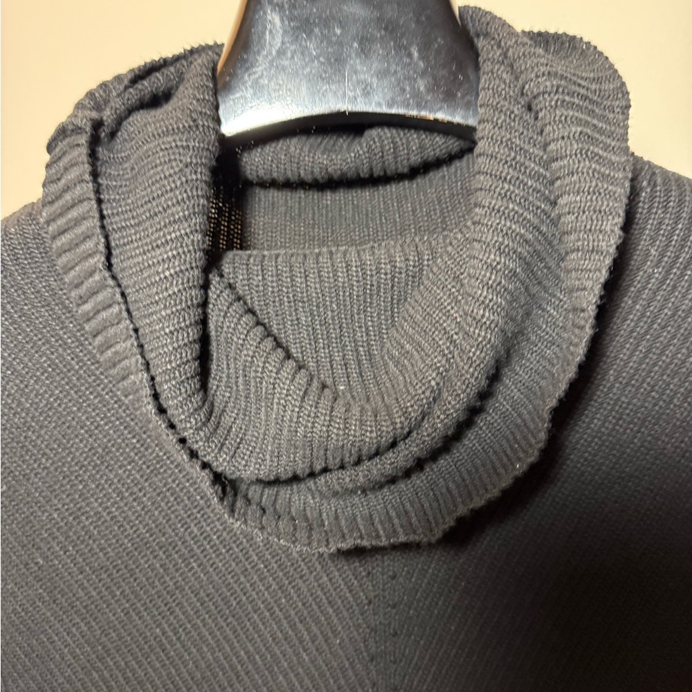 ⭐️ 3/$20 Banana Republic black cowl neck sweater dress size small